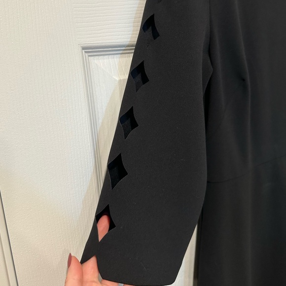 Vince Camuto Black Tailored Dress with Cutout Sleeves - Picture 3 of 4